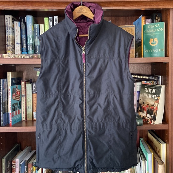 Obermeyer Mont Blanc Reversible Puffer Vest in Purple & Black Women's Size 12 - Picture 7 of 9